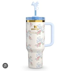 LoveShackFancy Stanley Cup
40 oz
New in box